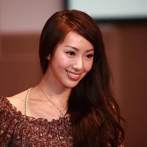 (lol骚气又合法的游戏名)用心挑选！LOL高端局骚气名字推荐指南